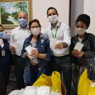 Sicredi Norte SC doa mil máscaras para Maternidade Darcy Vargas