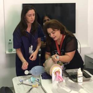 Maternidade Darcy Vargas recebe treinamento para atender pacientes com a COVID-19